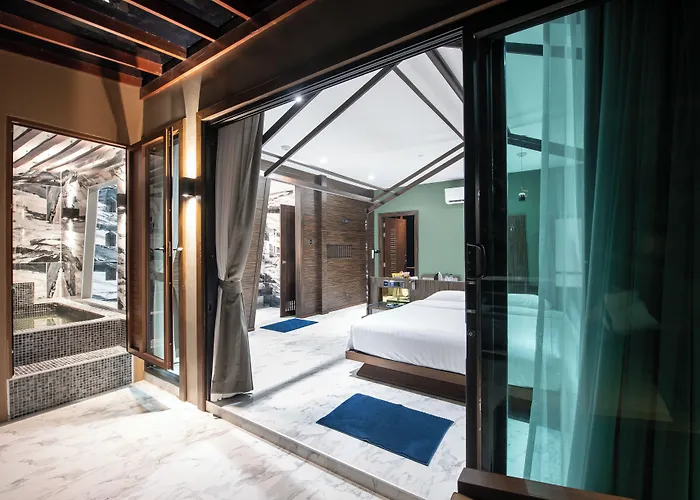 Ao Cho Grandview Hideaway Resort